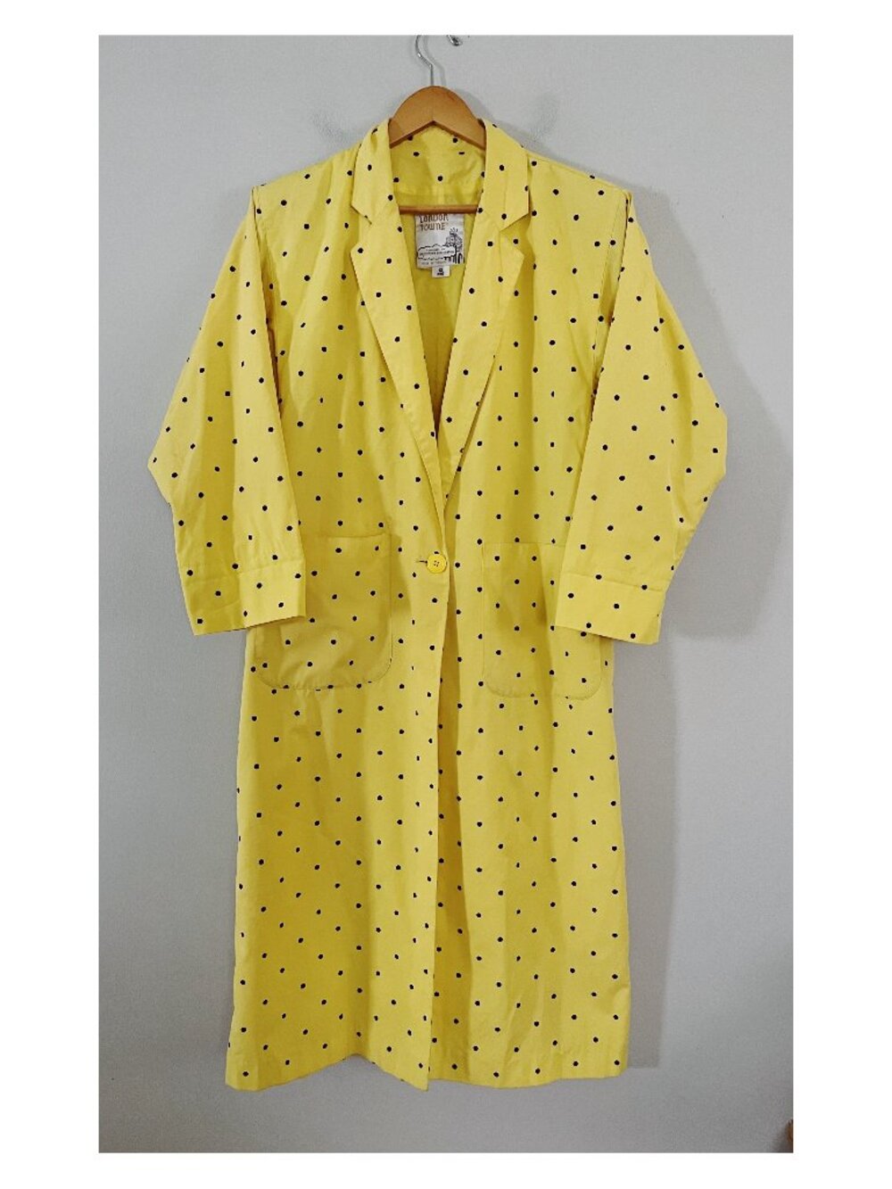 VTG London Towne Sz L Black and Yellow Polka Dot Trench Coat